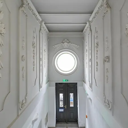 Kazimierz District - 43 Starowislna Street *